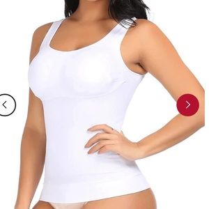 Woman Ocean Cami Tank Top with 5-Zones Instashaper Technology. Size Smal…